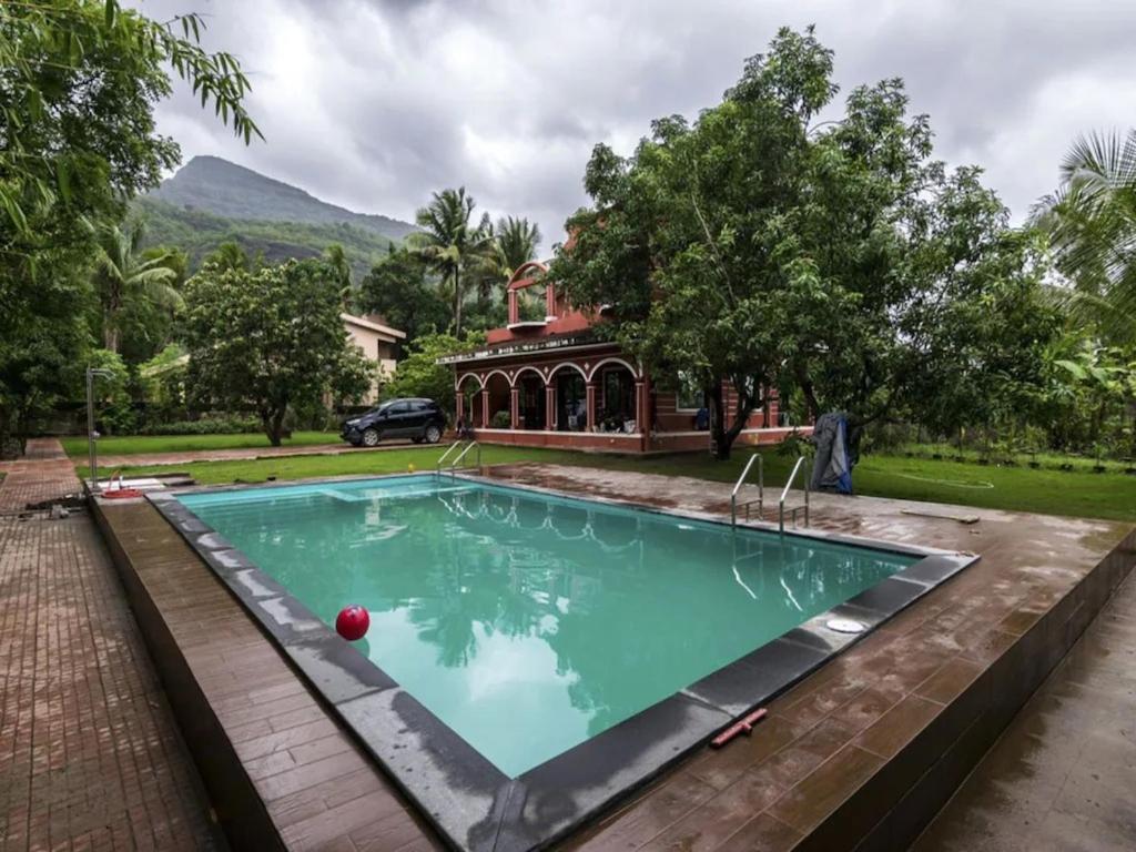 Red House 3Bhk Villa Karjat Exteriör bild